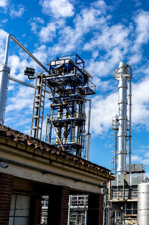 سنغافورة 680 طن من